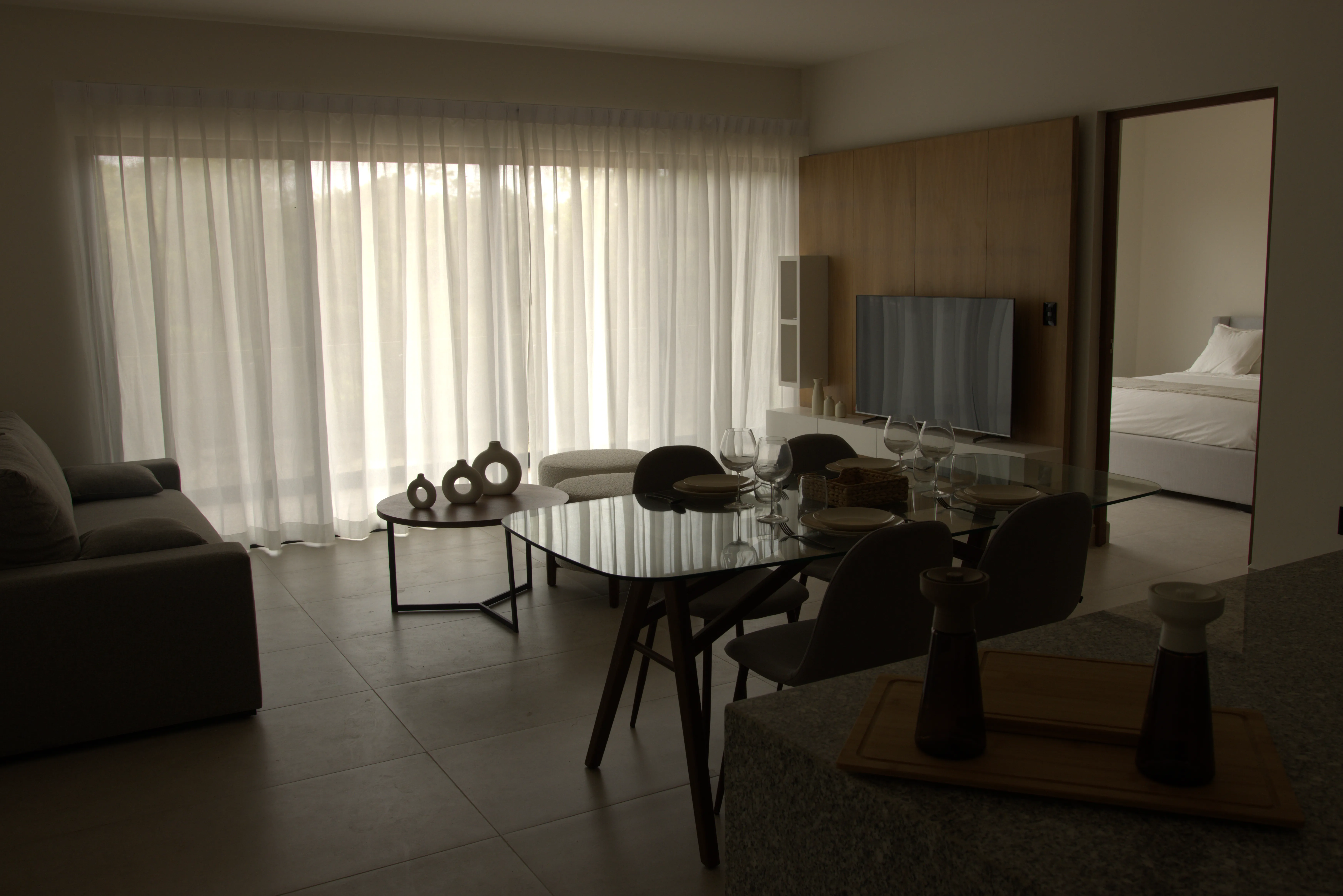H Living 6